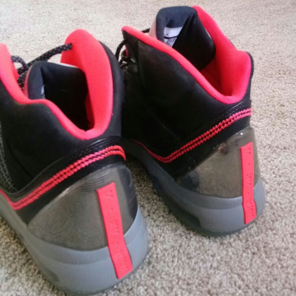 jordan v xv xxii price